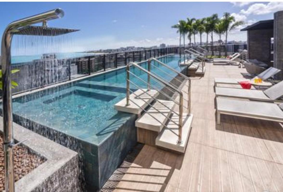 LUXO 1406 - Quarto e Sala com Varanda Frente Mar Ponta Verde Maceió Exterior foto
